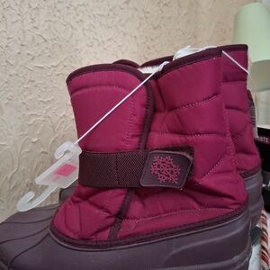 The Children's Place Burgundy Snow Boots